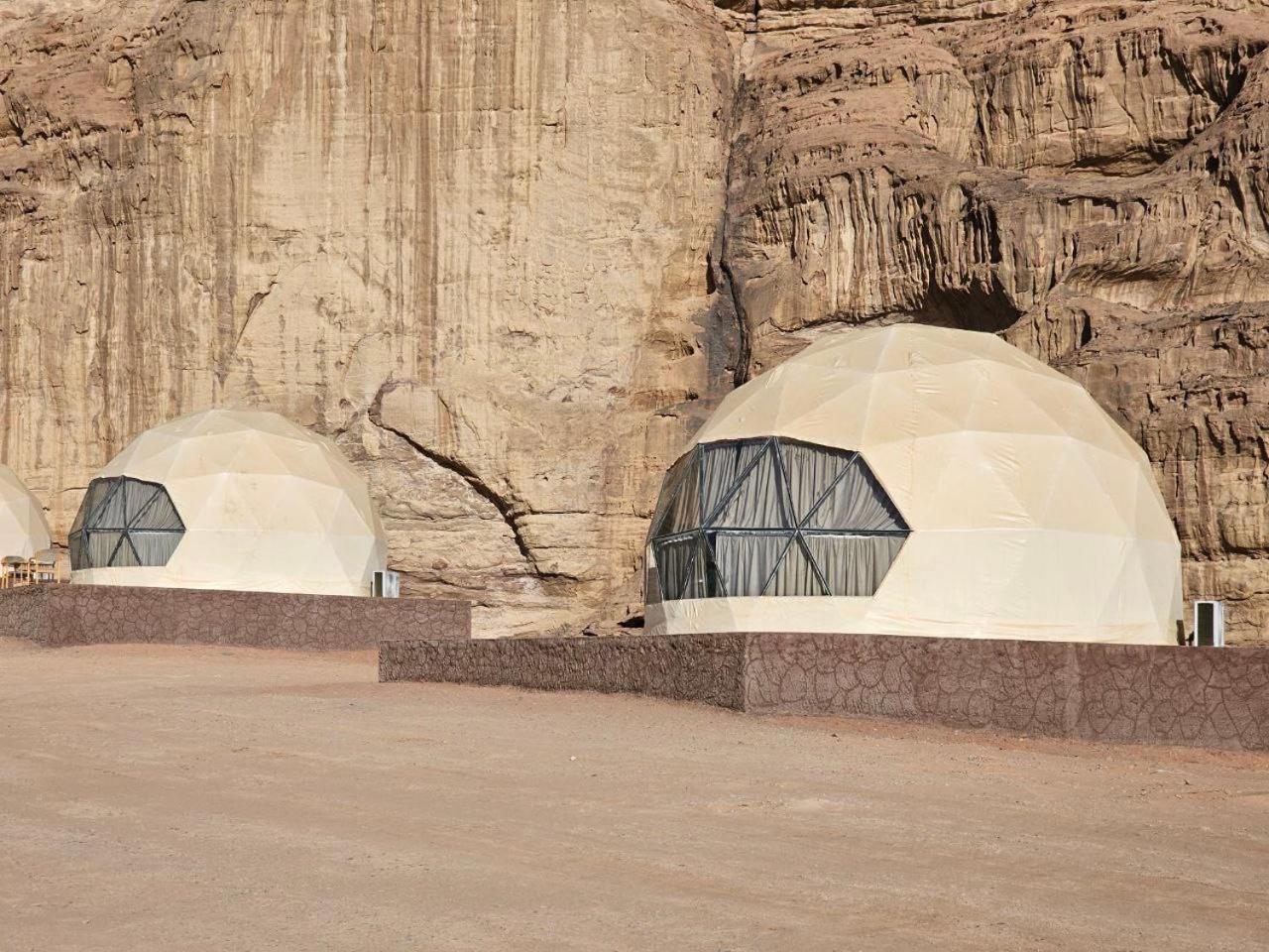 Wadi Rum Oscar Camp Luaran gambar