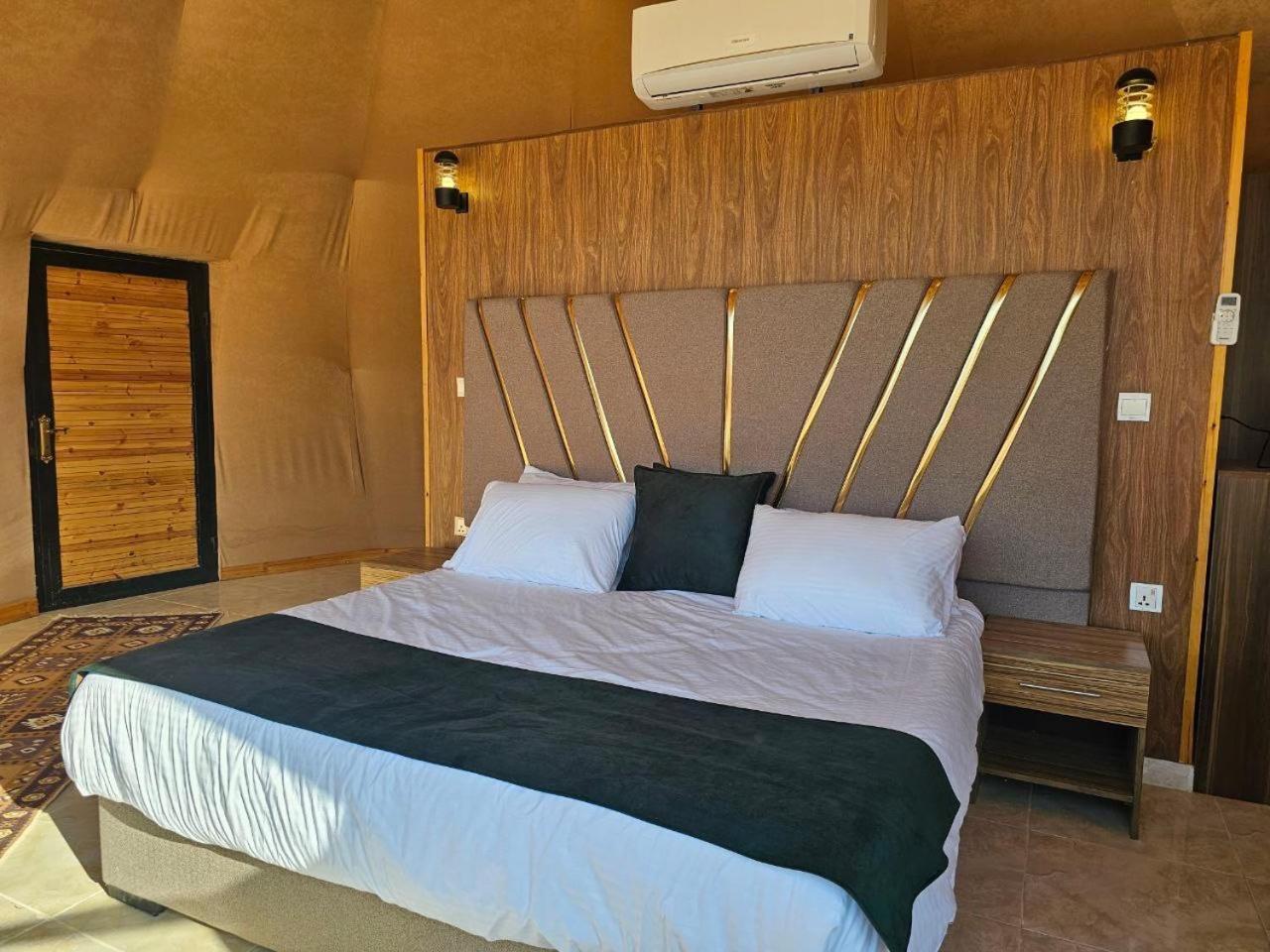 Wadi Rum Oscar Camp Luaran gambar