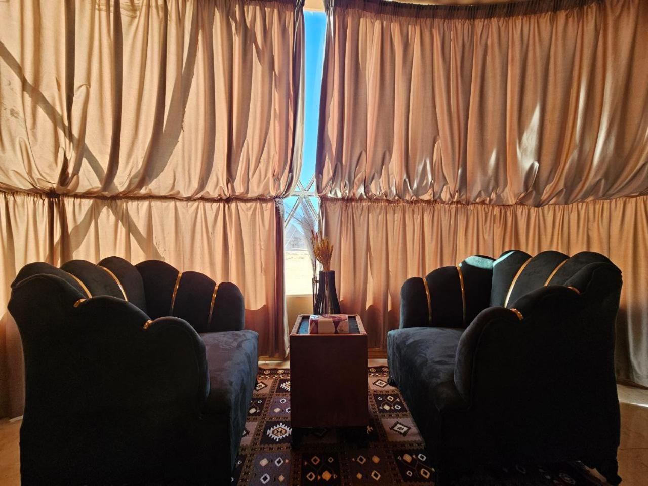 Wadi Rum Oscar Camp Luaran gambar