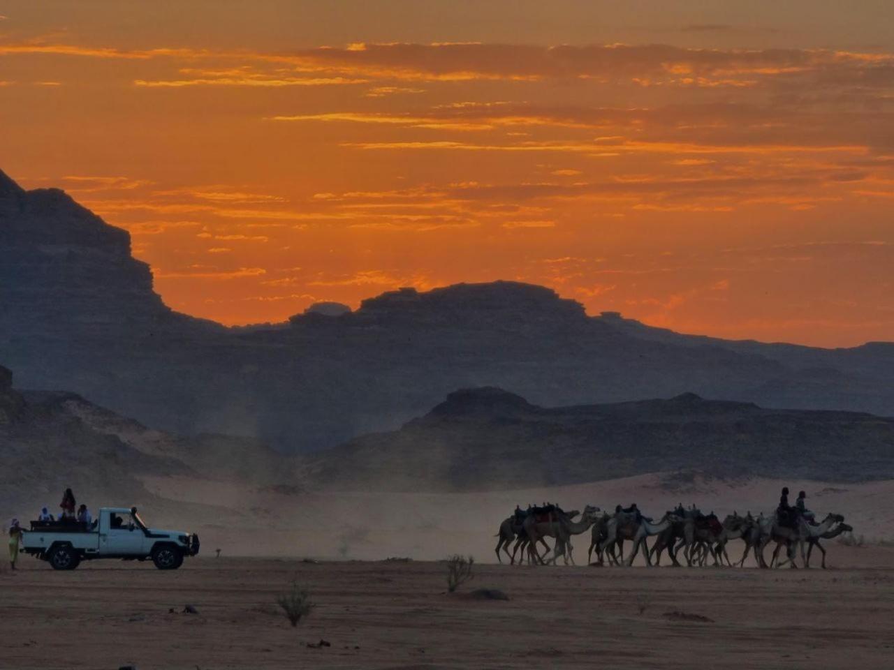 Wadi Rum Oscar Camp Luaran gambar